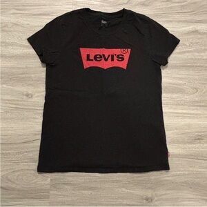 Levi's Women's Black T-Shirt with Red Logo
